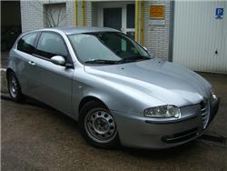 Alfa Romeo 147 Alfa 2.0 Twin Spark Distinctive*VOLLLEDER