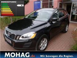 Volvo XC 60 D4 AWD Momentum mit Navi u. Xenon