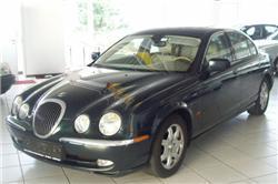 Jaguar S-Type 4.0 V8