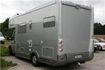 Caravans-Wohnm Wohnm Karmann Ontario 700 HB mit Anhänger und PKW A2