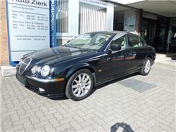 Jaguar S-Type 4.0 V8