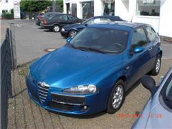 Alfa Romeo 147 Alfa 1.6 Twin Spark Distinctive