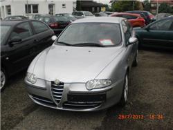 Alfa Romeo 147 Alfa 1.9 JTD 16V Distinctive